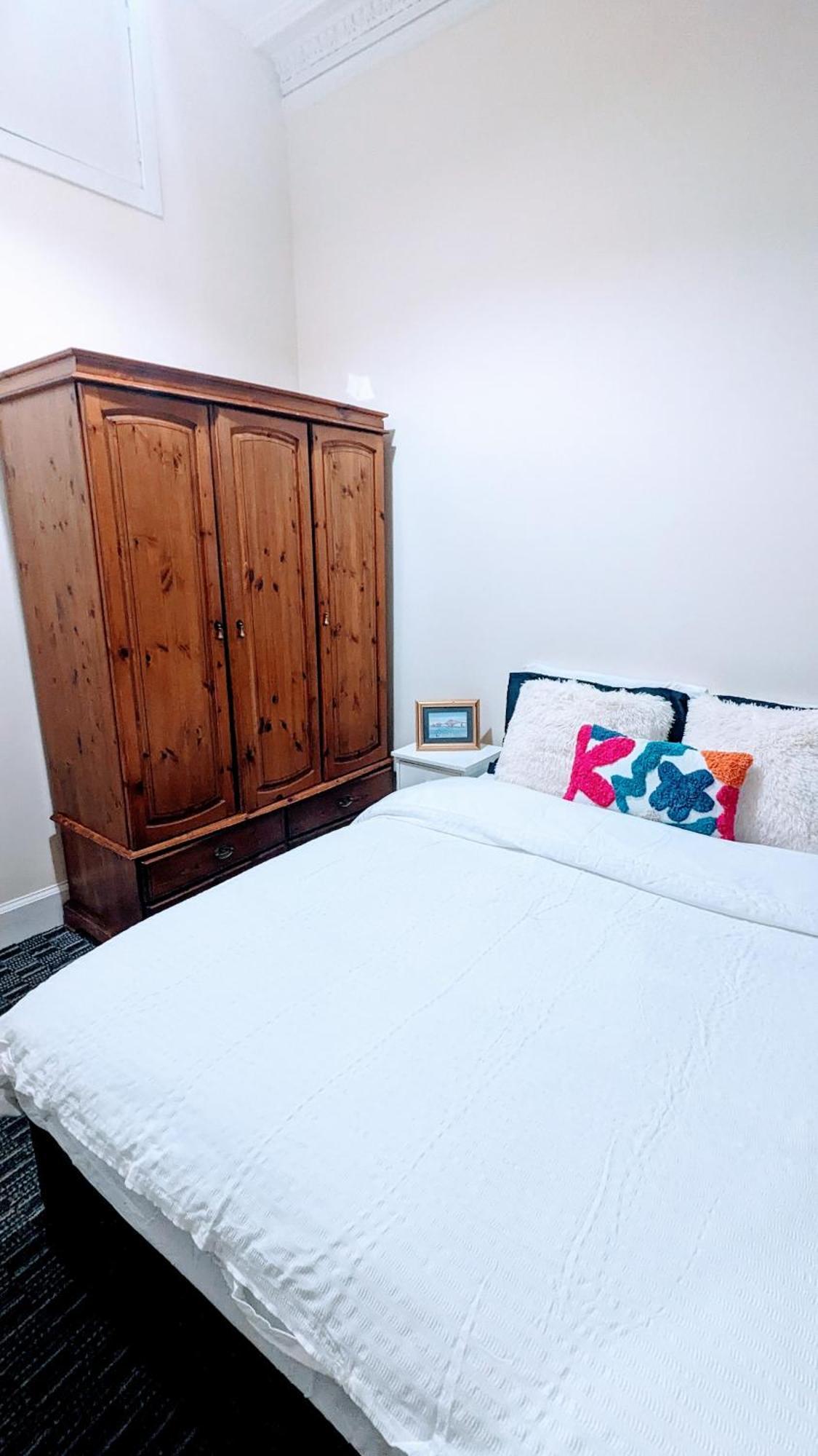 Sunny Haymarket Room Edinburgh Bagian luar foto